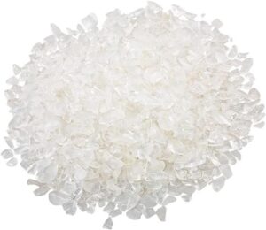 2-MMC crystal chunks